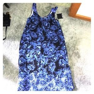 Vera Wang loose fitting dress (size M)